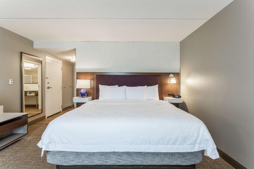 Hampton Inn By Hilton & Suites Chicago-Libertyville image 16
