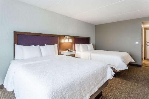 Hampton Inn By Hilton & Suites Chicago-Libertyville image 8